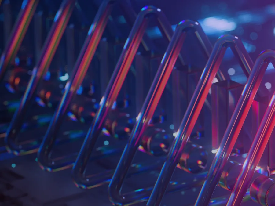 Suite de triangles d'alerte rouges sur un circuit, image des critères à vérifier avant de choisir